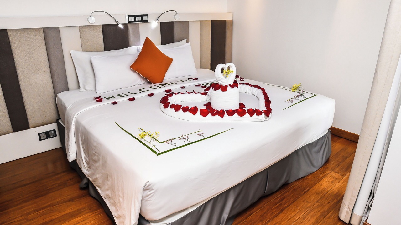 Photo of Bedroom in Male