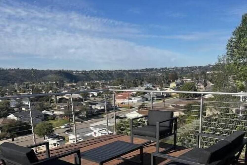 Photo of Outdoor in Allied Gardens