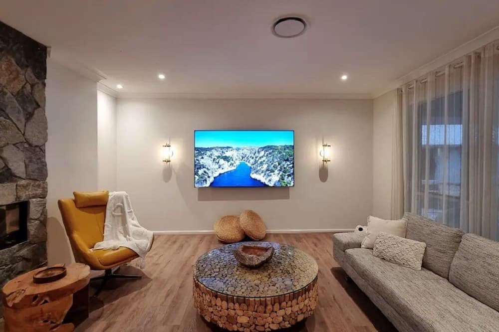 Photo of Livingroom in Wongawallan