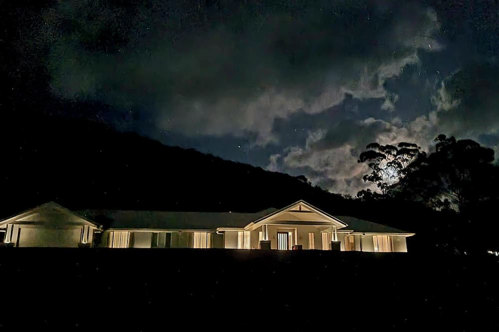 Photo of Outdoor in Wongawallan