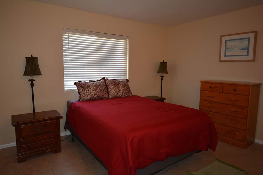 Photo of Bedroom in Earp