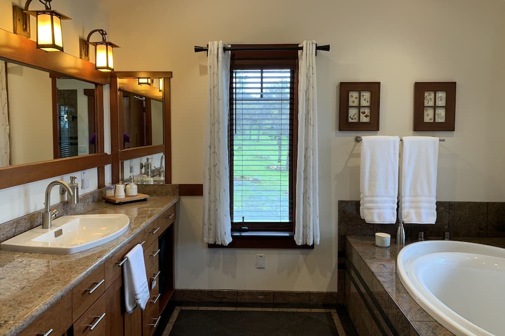 Photo of Bathroom in Browns Valley