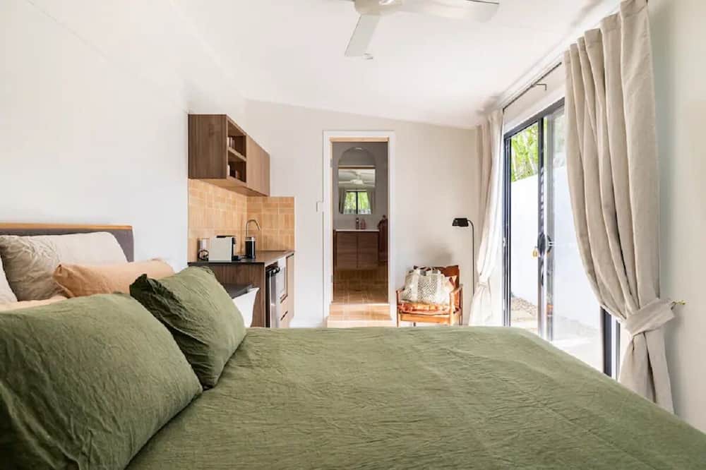 Photo of Bedroom in Mermaid Beach