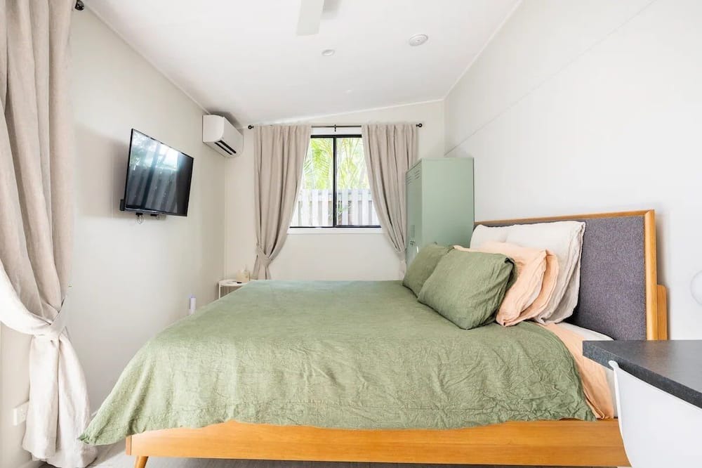Photo of Bedroom in Mermaid Beach