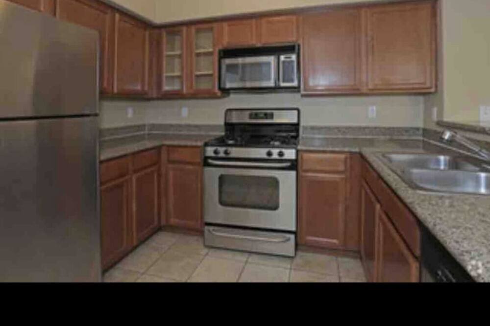 Photo of Kitchen in Summerlin