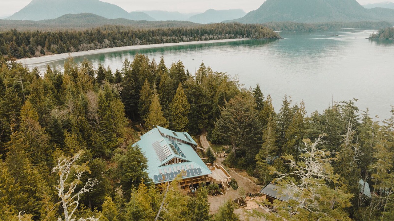 Photo of Outdoor in Alberni-Clayoquot