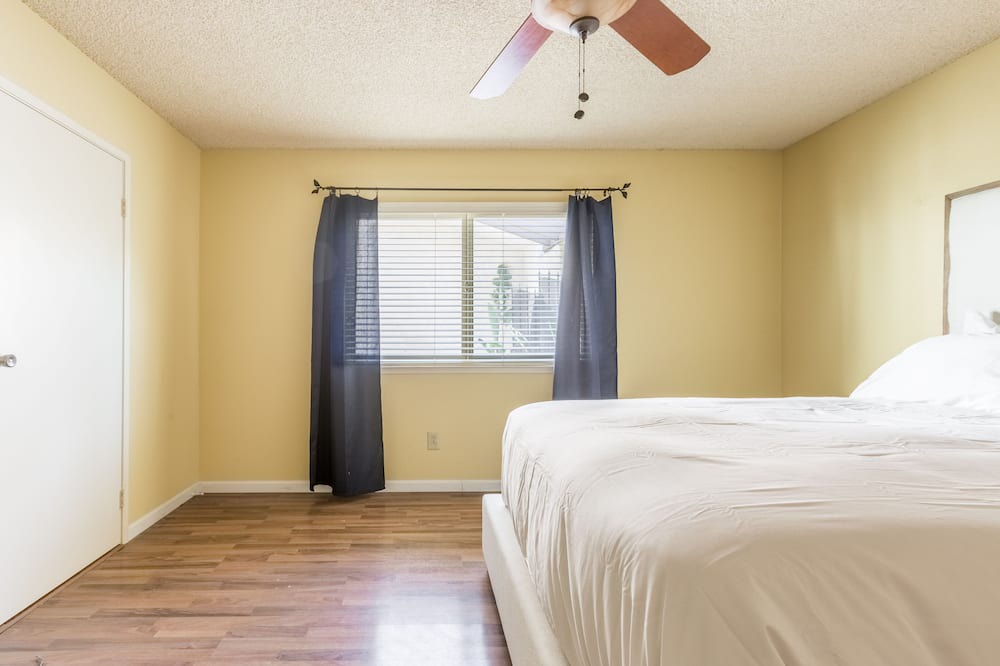 Photo of Bedroom in Madera