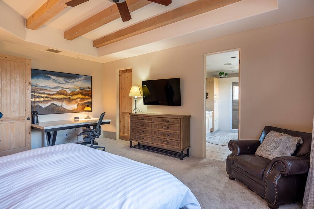Photo of Bedroom in Palm Desert