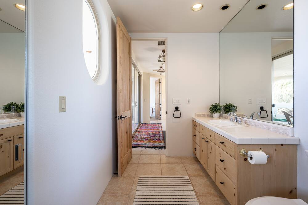 Photo of Bathroom in Palm Desert
