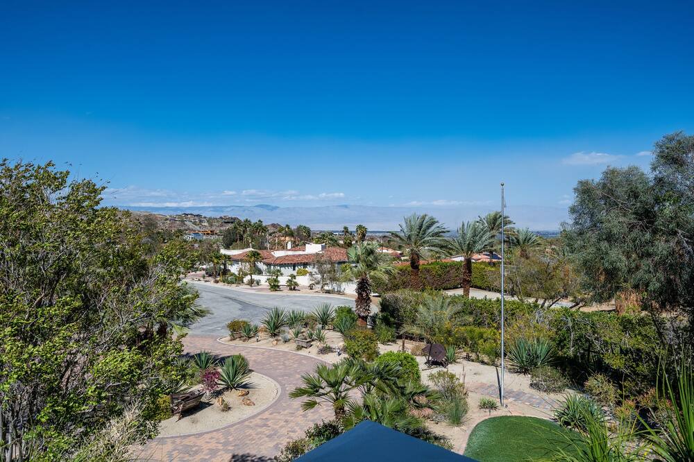 Photo of Outdoor in Palm Desert