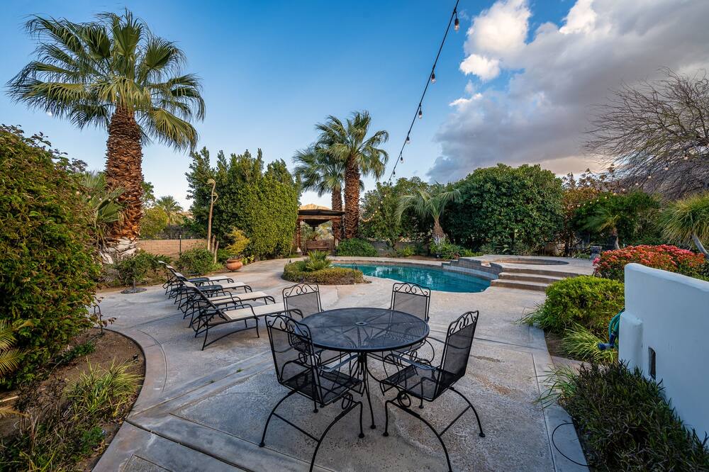 Photo of Outdoor in Palm Desert