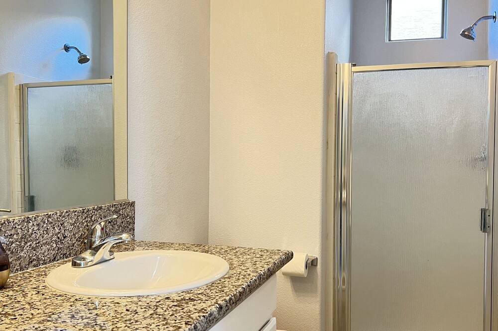 Photo of Bathroom in North Las Vegas