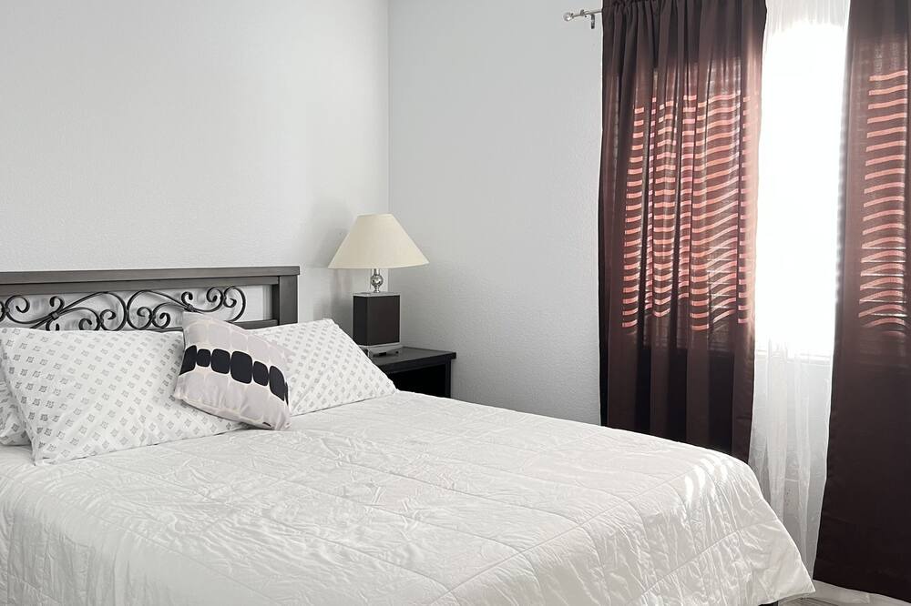 Photo of Bedroom in North Las Vegas