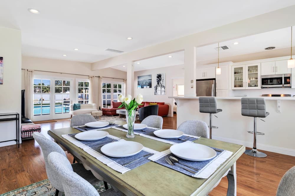 Photo of Kitchen in Araby Commons