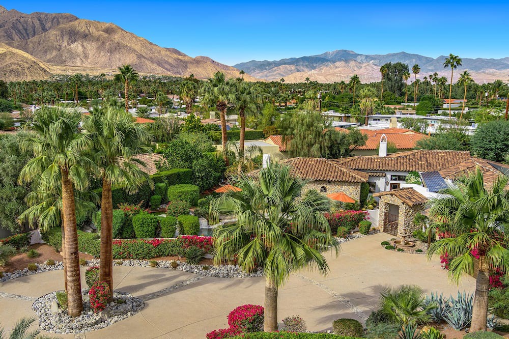 Photo of Outdoor in Sunrise Vista Chino