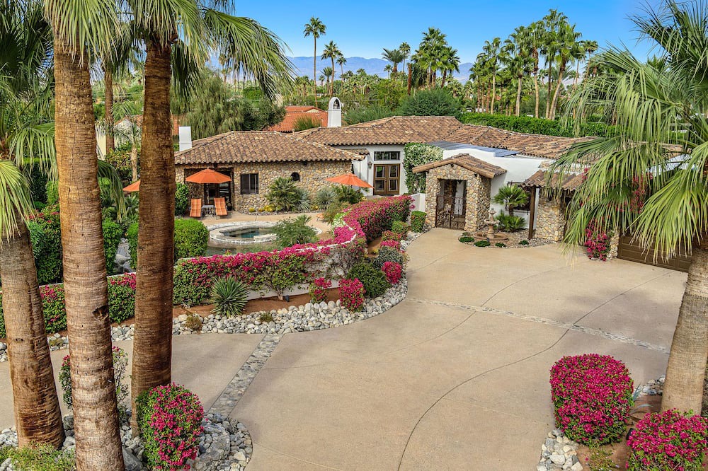 Photo of Outdoor in Sunrise Vista Chino