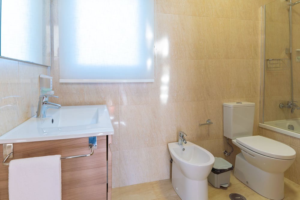 Photo of Bathroom in Torres Vedras