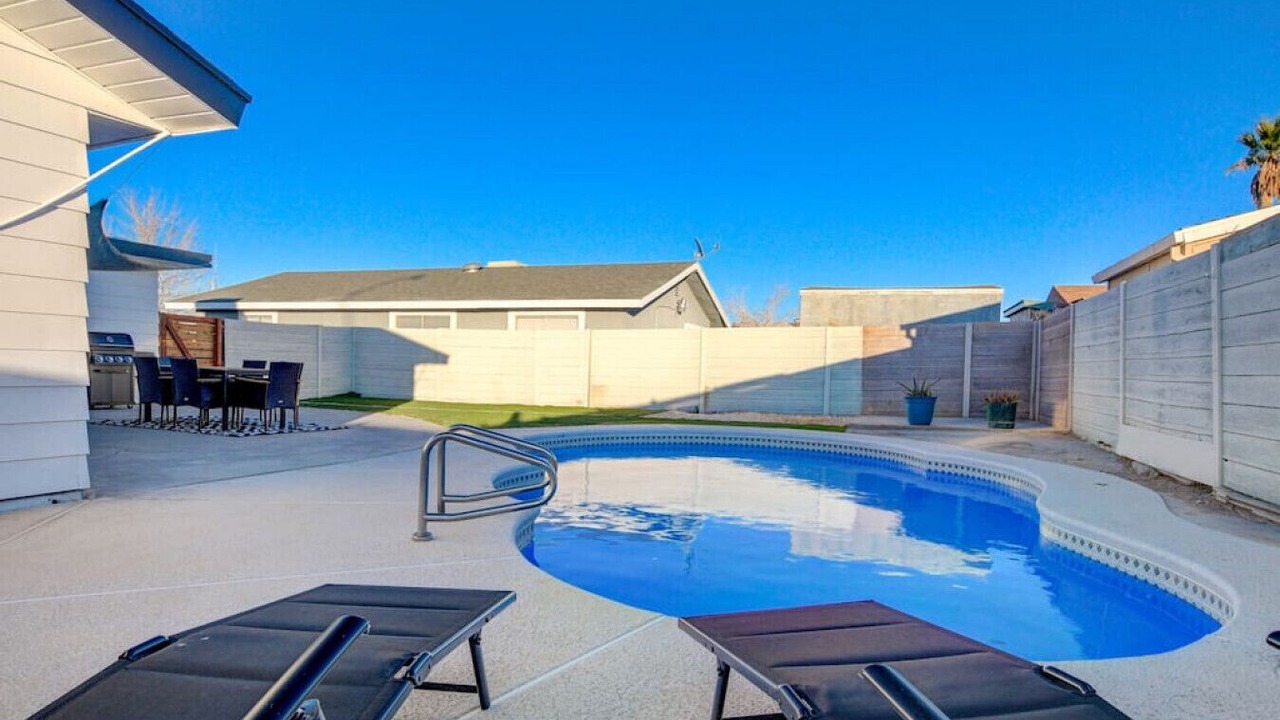 Photo of Outdoor in Sunrise Manor