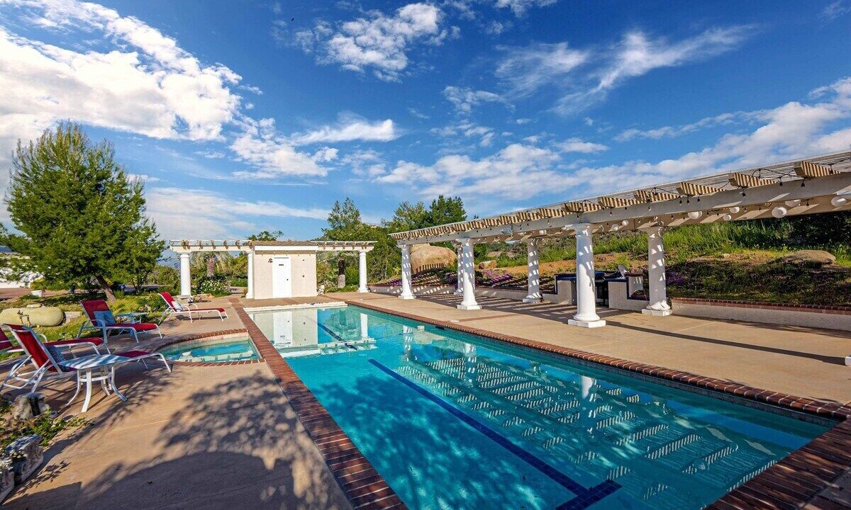 Photo of Outdoor in Ramona