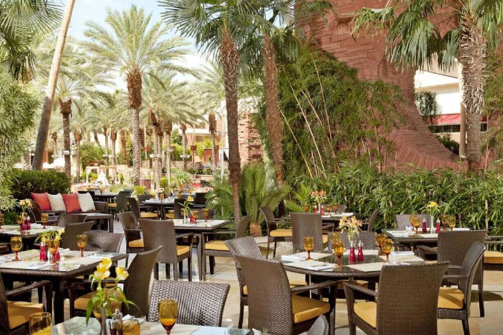 Photo of Outdoor in Summerlin South