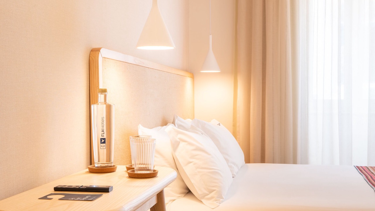Photo of Bedroom in Ericeira