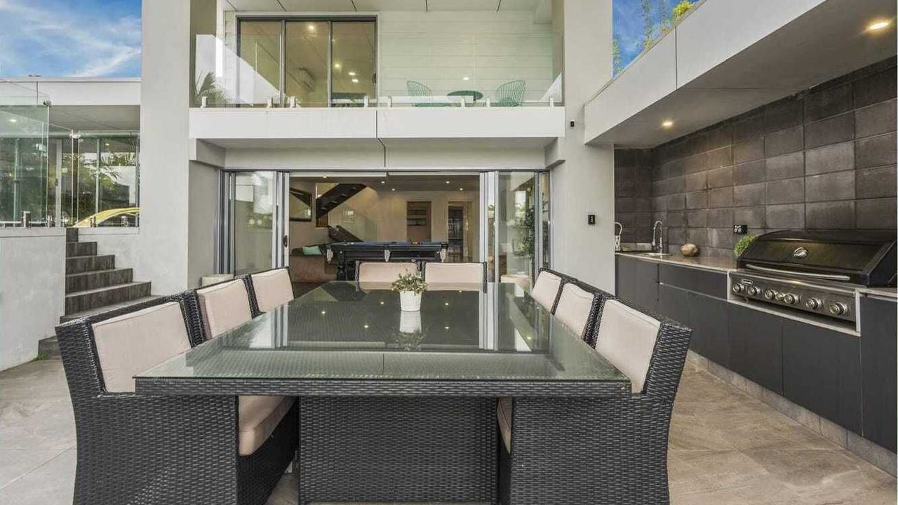 Photo of Outdoor in Broadbeach Waters