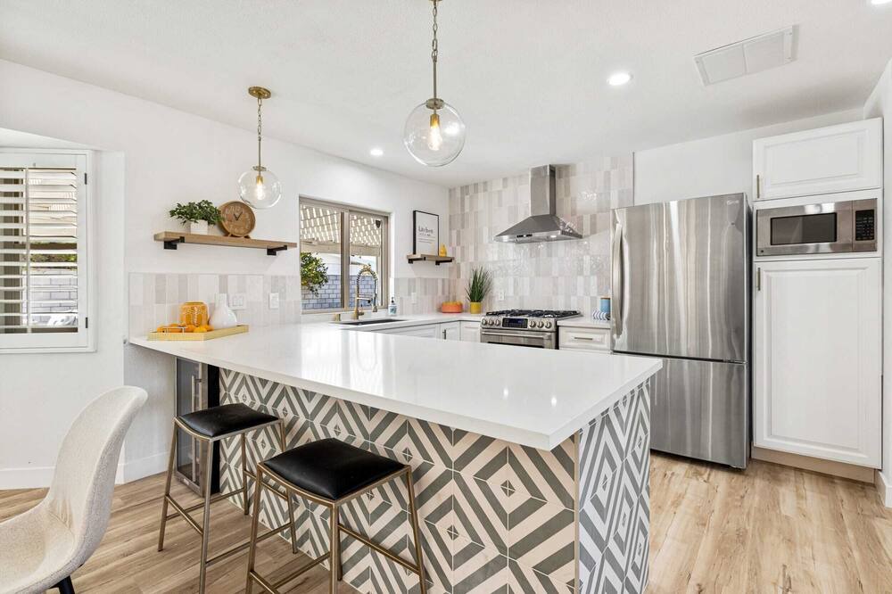 Photo of Kitchen in Racquet Club South
