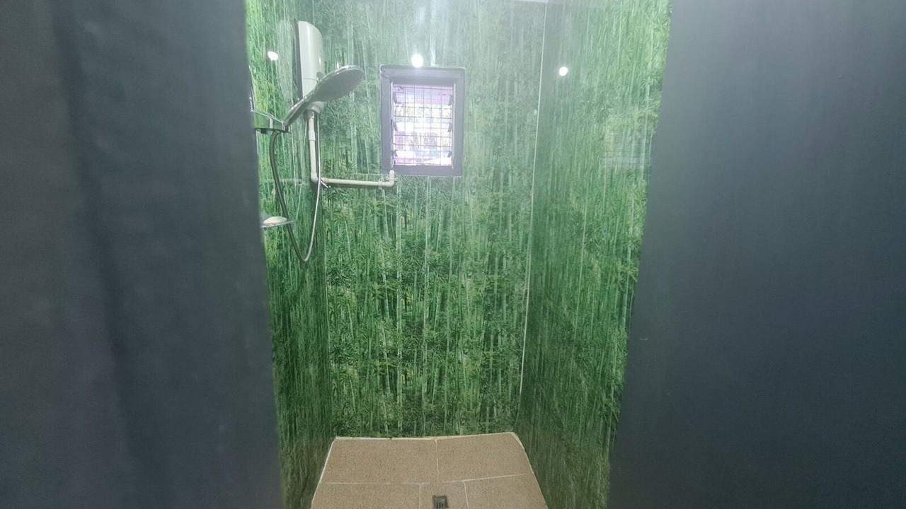 Photo of Bathroom in Wailoloa