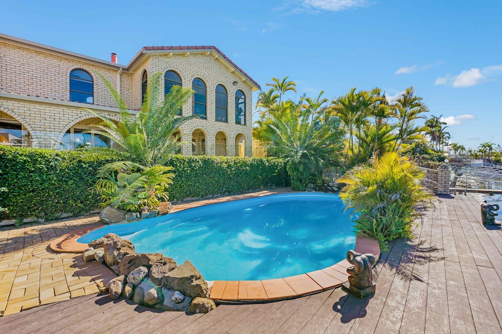 Photo of Outdoor in Biggera Waters