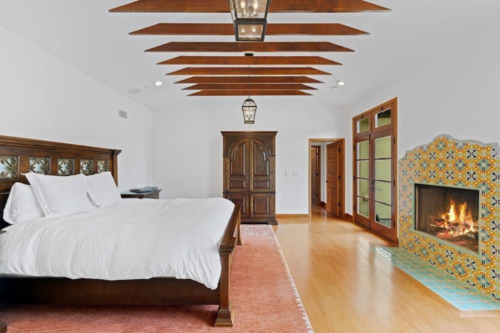 Photo of Bedroom in Toro Canyon