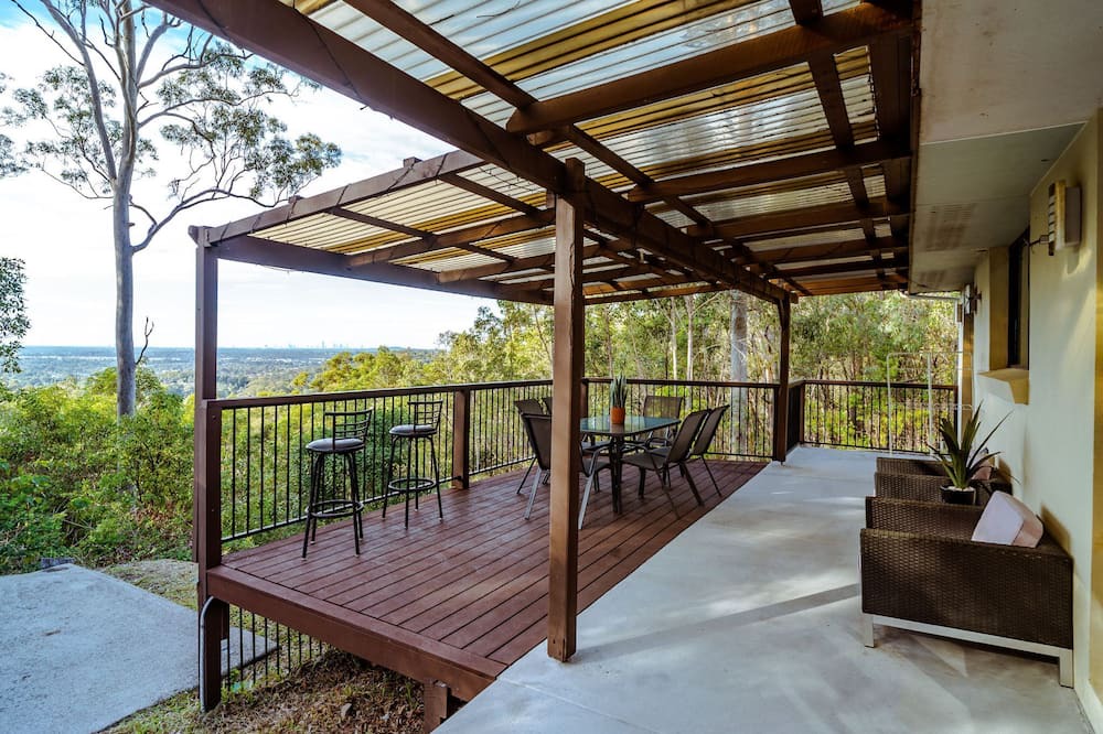 Photo of Outdoor in Willow Vale
