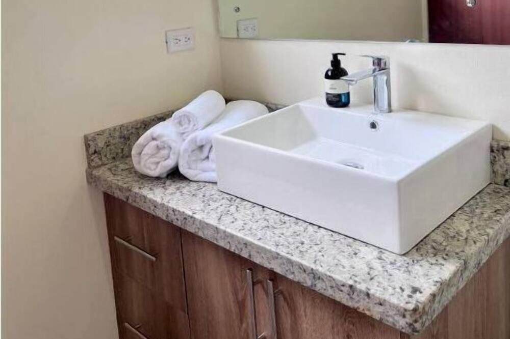 Photo of Bathroom in Tamarindo