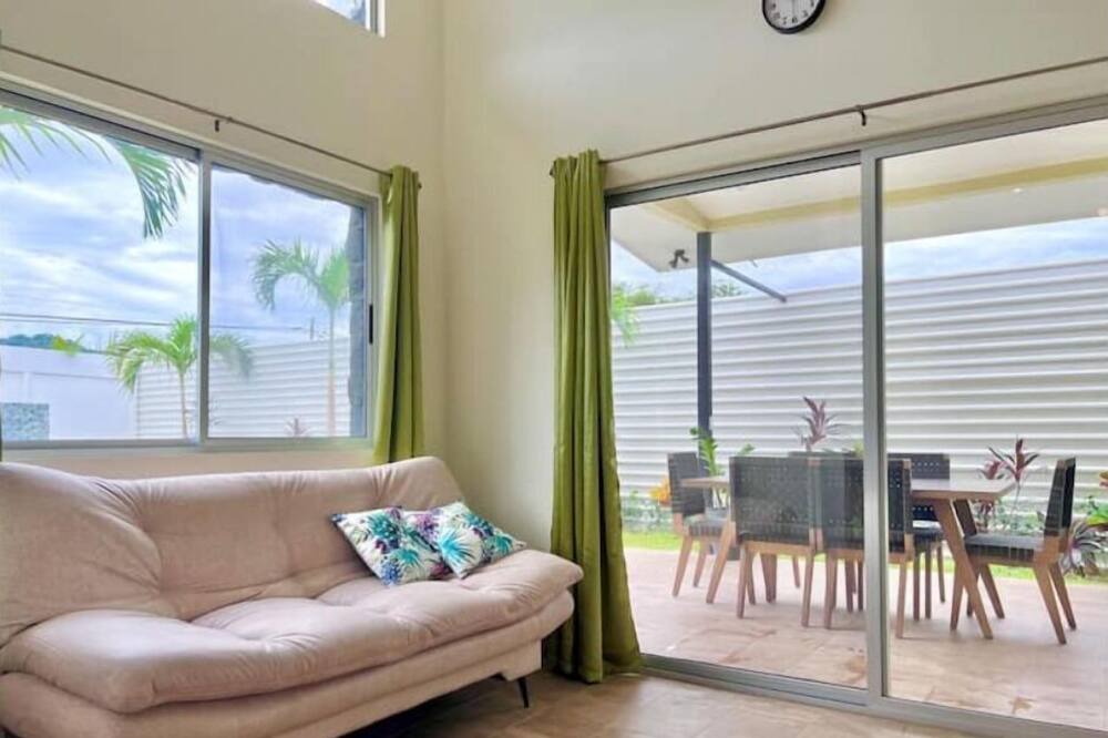 Photo of Livingroom in Tamarindo
