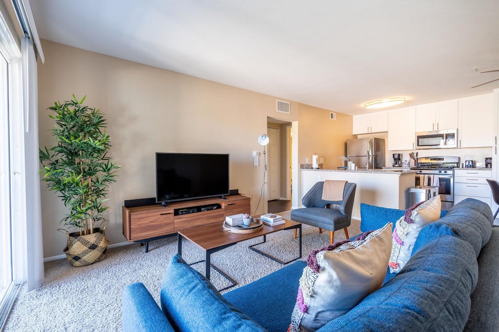 Photo of Livingroom in Moorpark