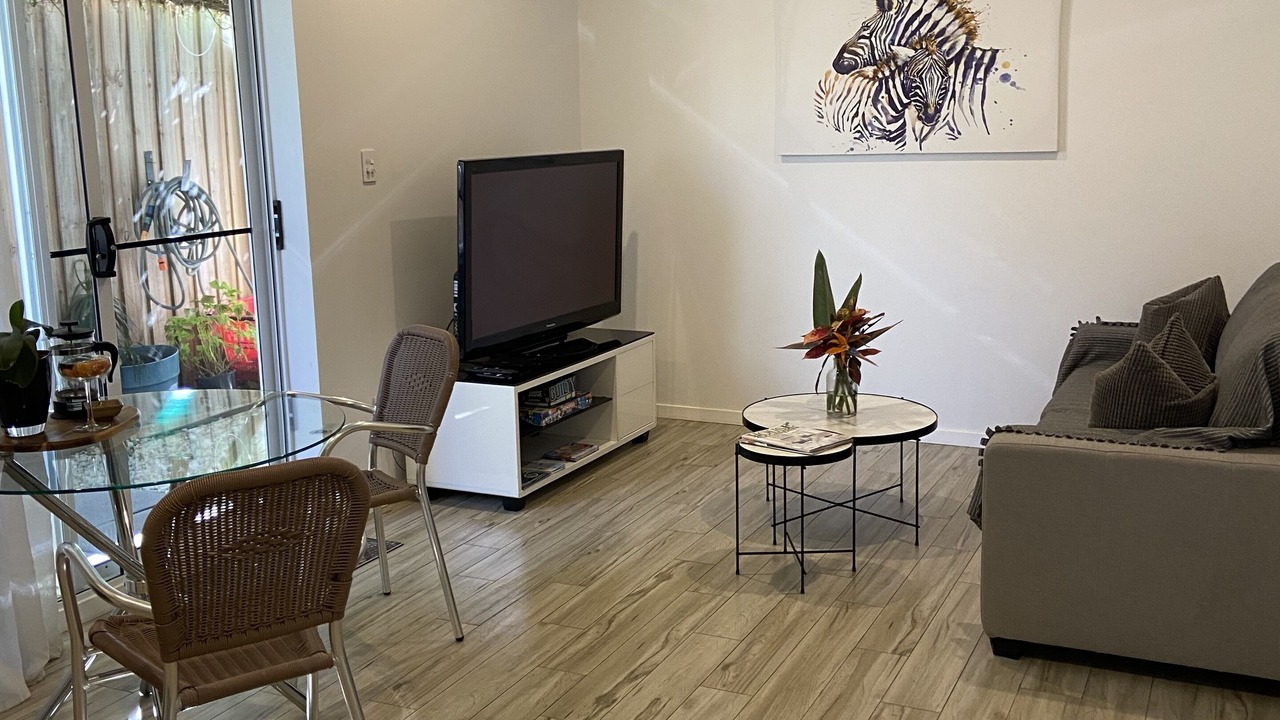 Photo of Livingroom in Mermaid Waters