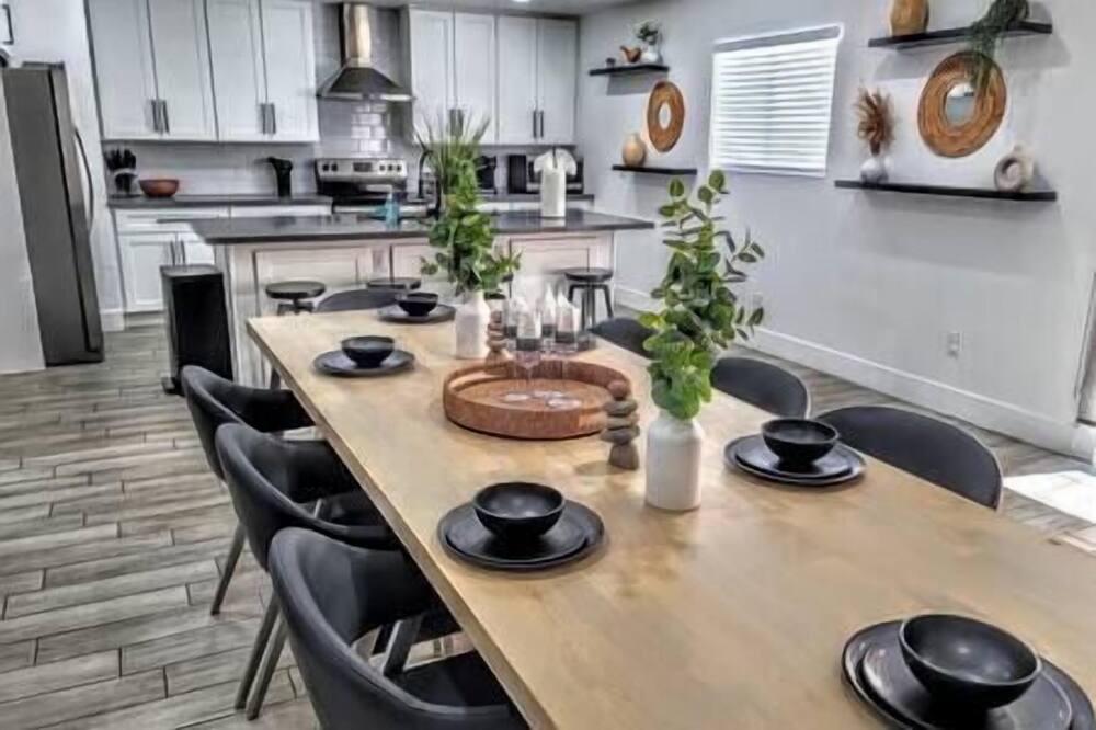 Photo of Kitchen in Rancho Oakey