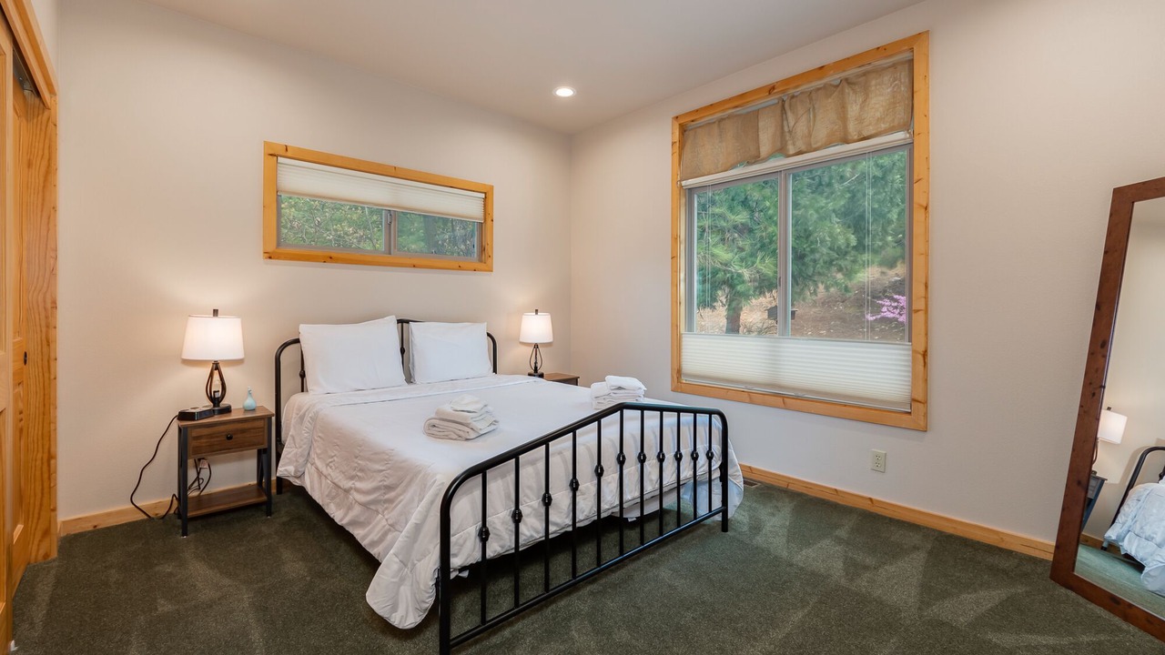 Photo of Bedroom in Forest Meadows