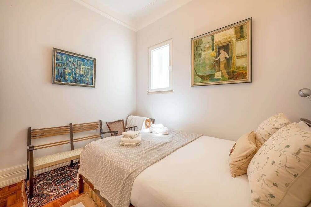 Photo of Bedroom in Santo Condestavel