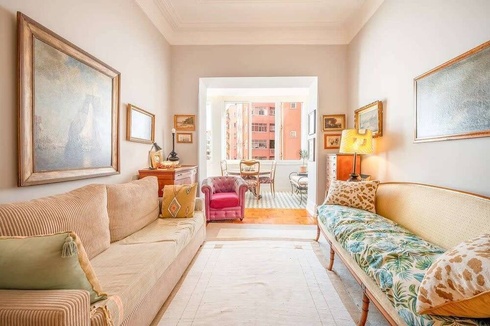 Photo of Livingroom in Santo Condestavel