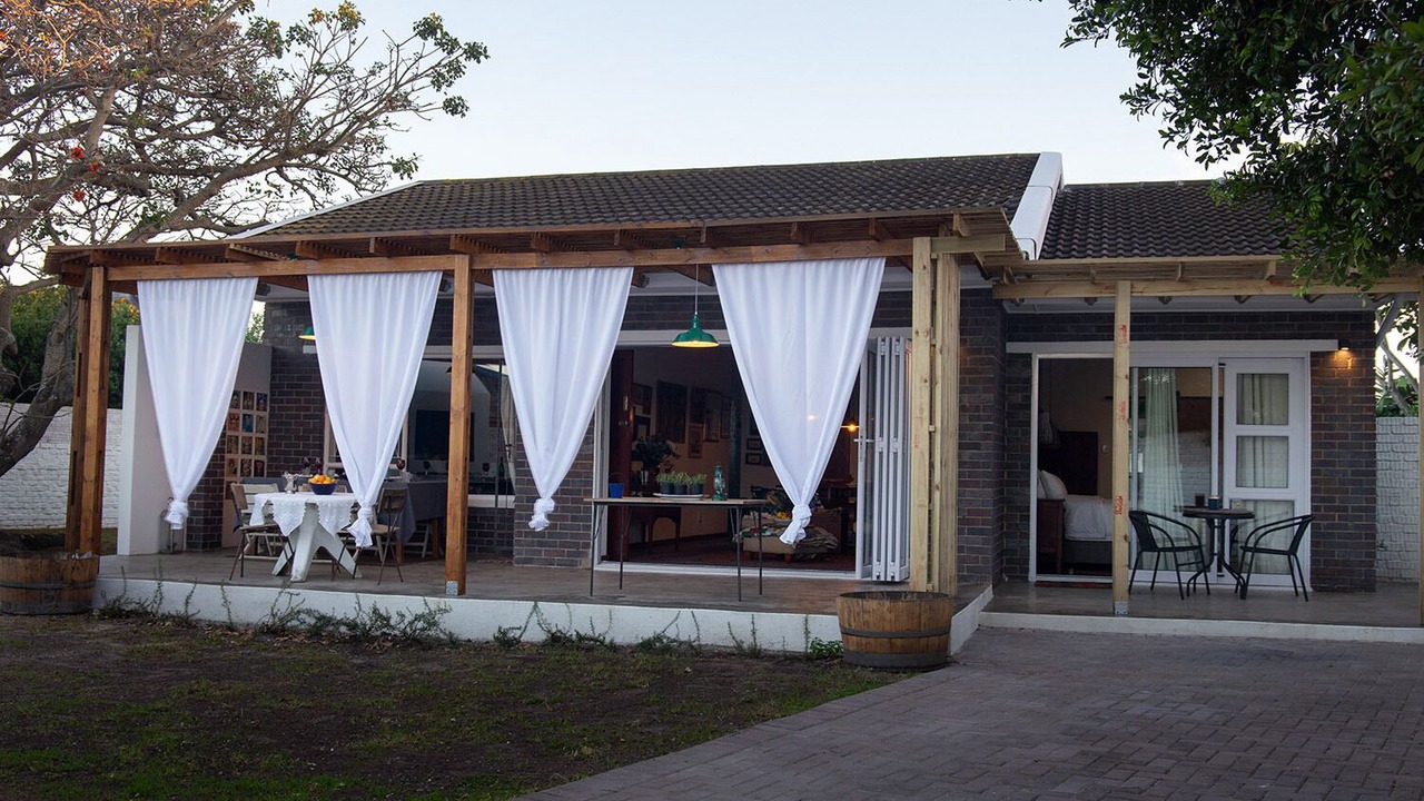 Photo of Outdoor in Aston Bay