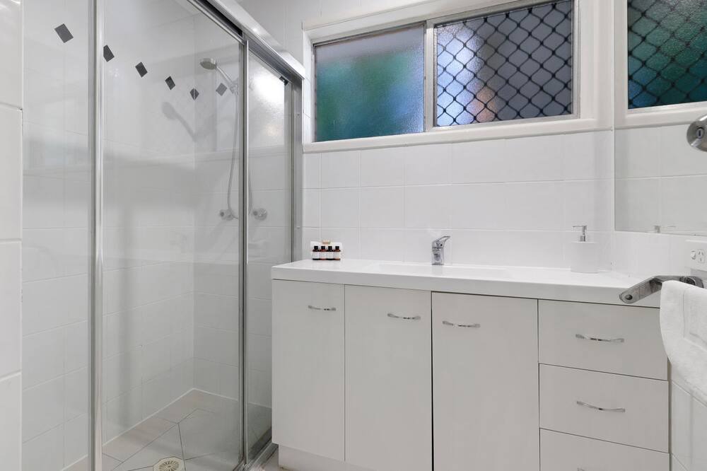 Photo of Bathroom in Runaway Bay