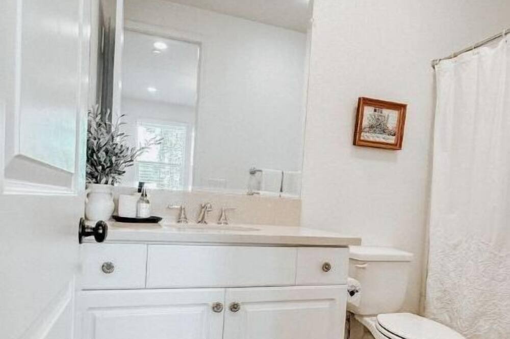 Photo of Bathroom in Buellton