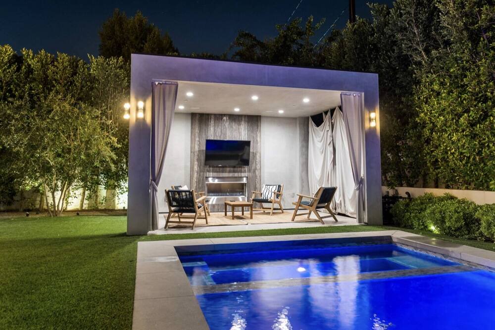 Photo of Outdoor in The Flats