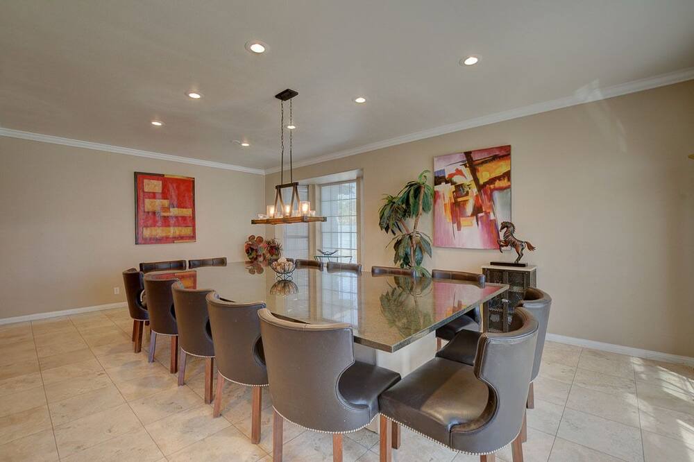 Photo of Livingroom in Sunrise Manor