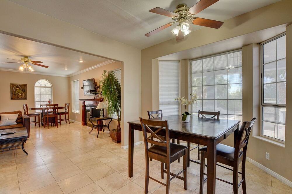 Photo of Livingroom in Sunrise Manor