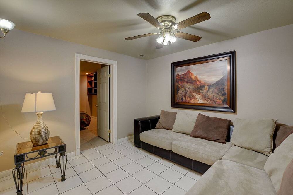 Photo of Others in Sunrise Manor