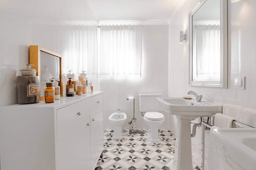 Photo of Bathroom in Estremoz