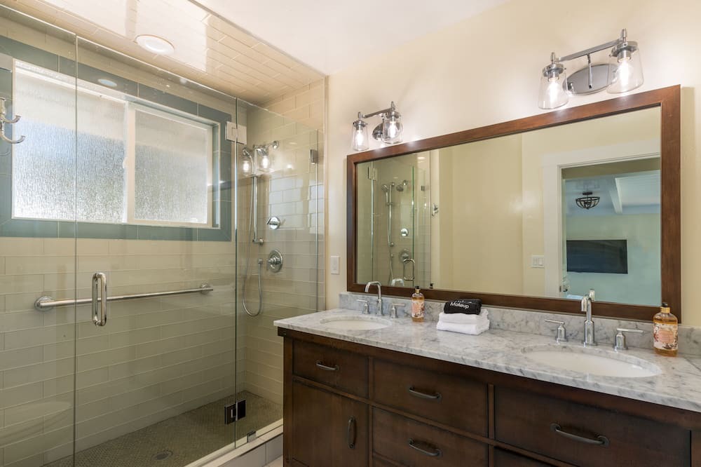 Photo of Bathroom in Solvang