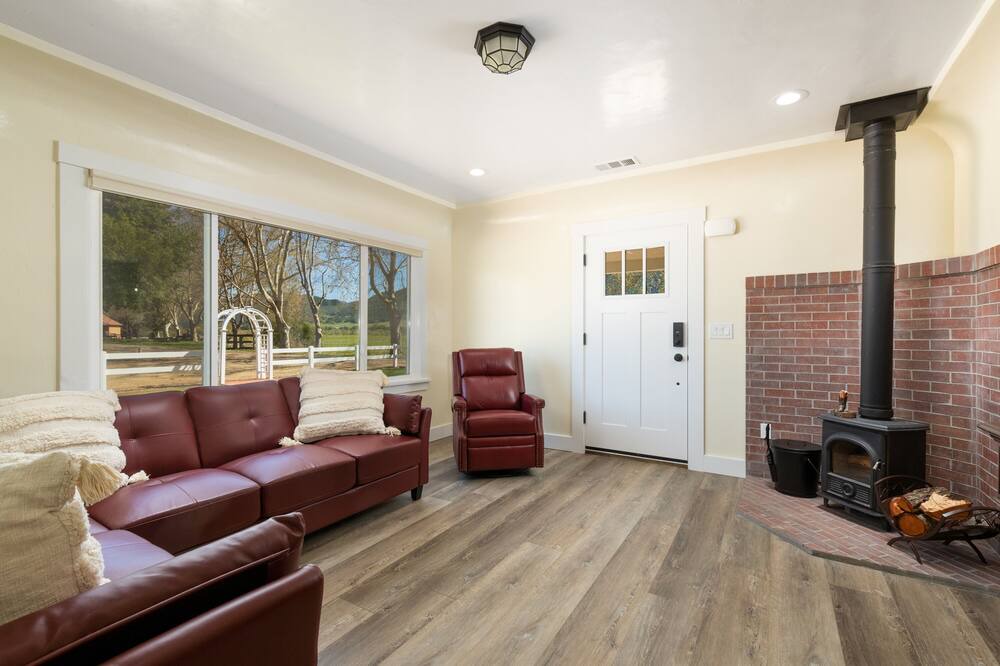 Photo of Livingroom in Solvang