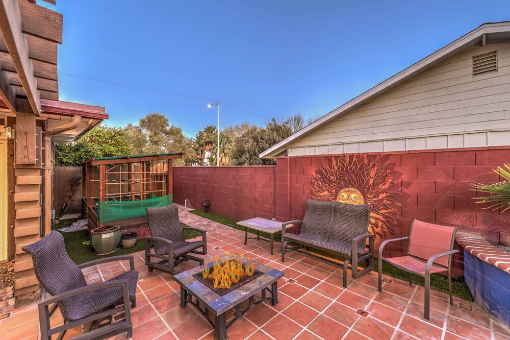 Photo of Outdoor in Rancho Oakey